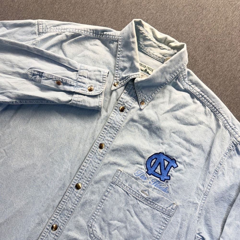 Briar Creek UNC Tar Heels Denim Shirt Mens Medium Blue Long Sleeve Button Down